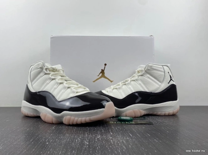 Onekick Jordan Air AR0715-101 11 Neapolitan 0601